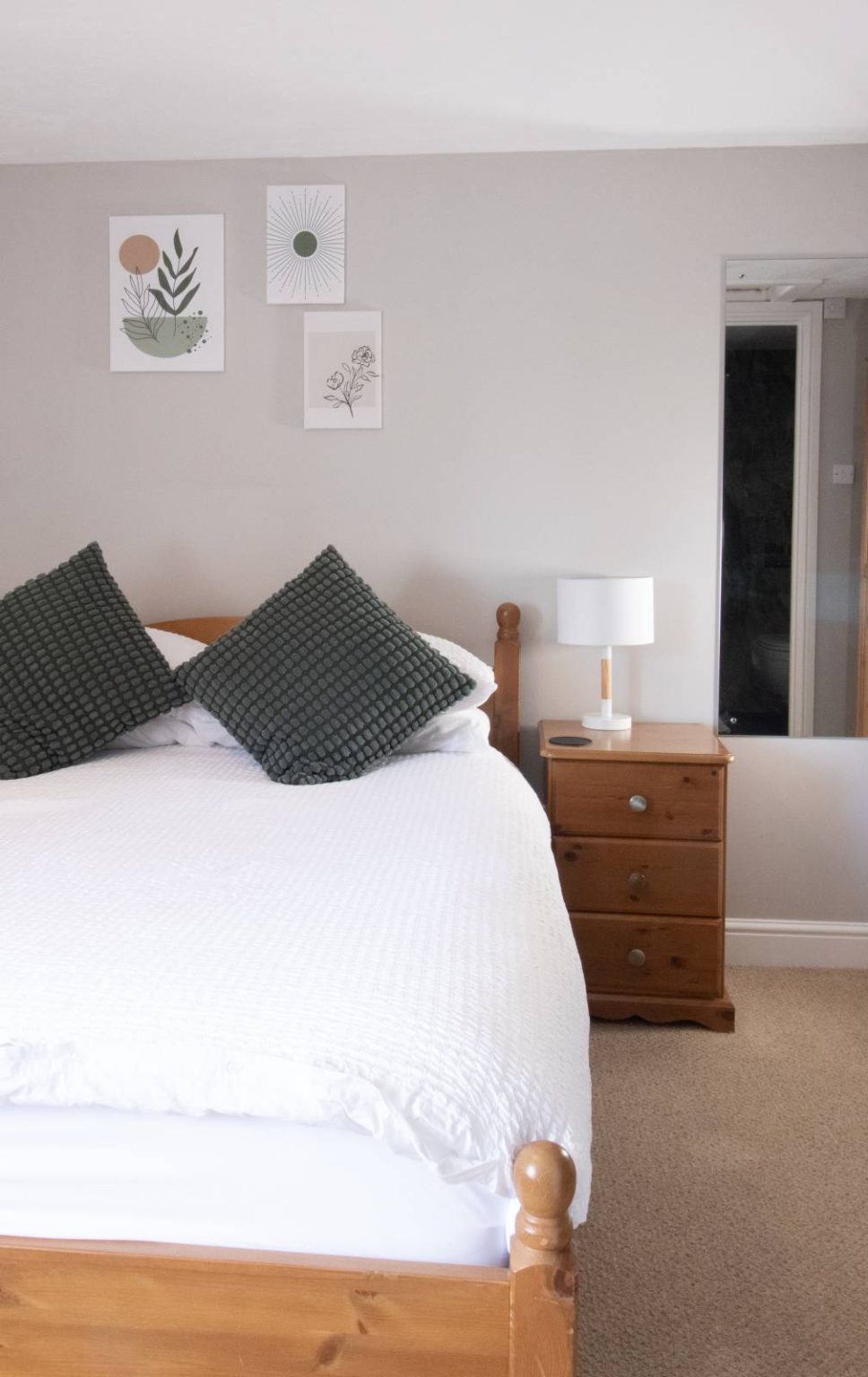 The Goose Ln room at The Five Dials